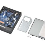Shuttle DS50U inside